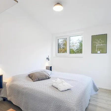 Awesome In Lembruch-duemmer With Kitchen Holiday home *