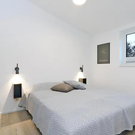 Awesome In Lembruch-duemmer With Kitchen *
